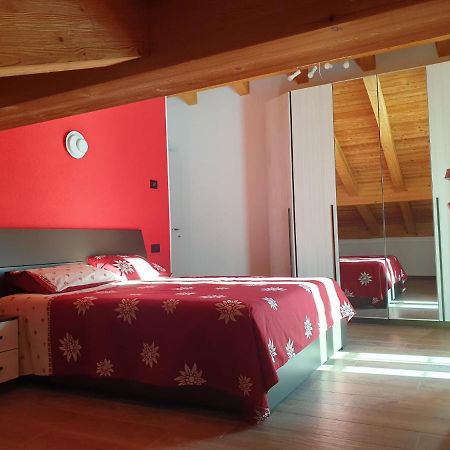 Casa Vacanza Lo Nano Fénis Exterior foto