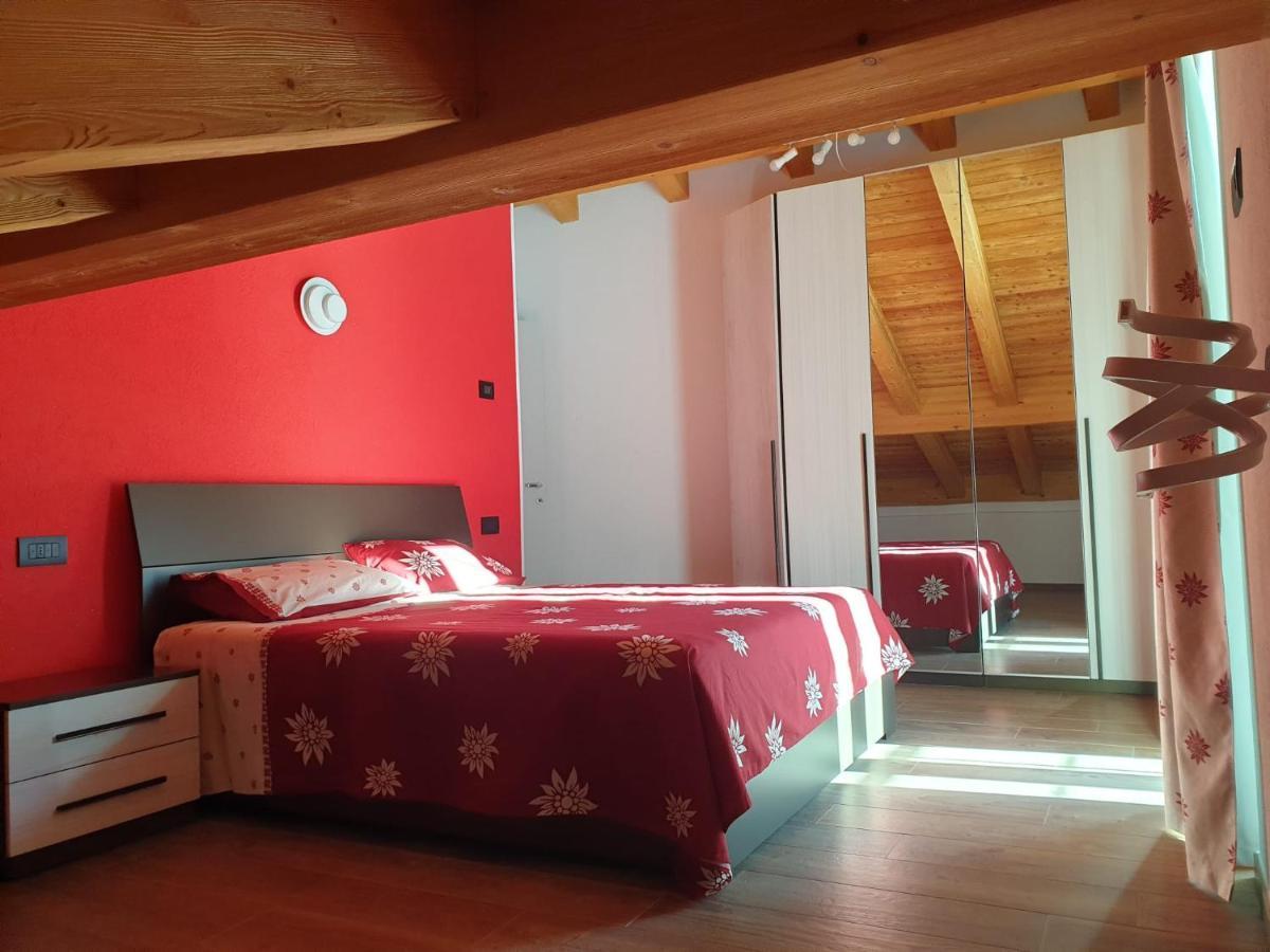 Casa Vacanza Lo Nano Fénis Exterior foto