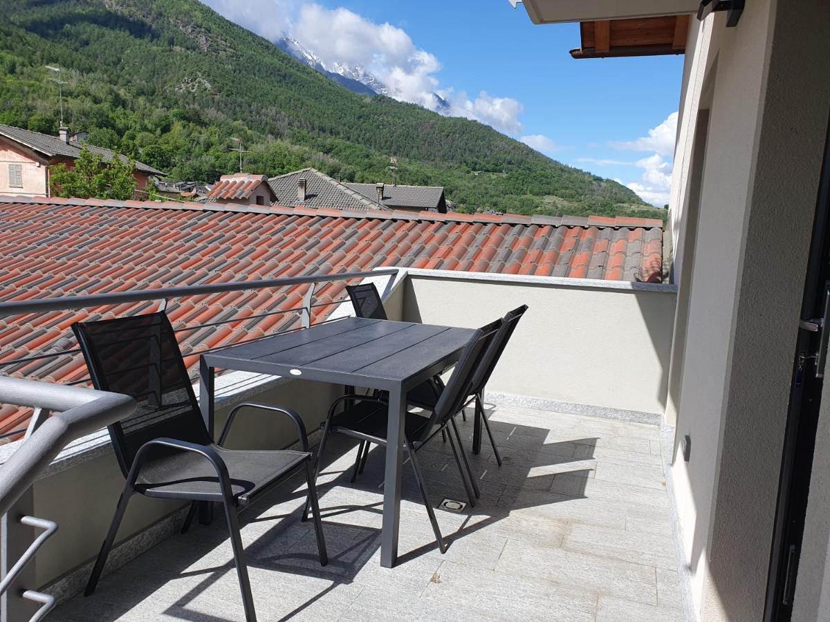 Casa Vacanza Lo Nano Fénis Exterior foto